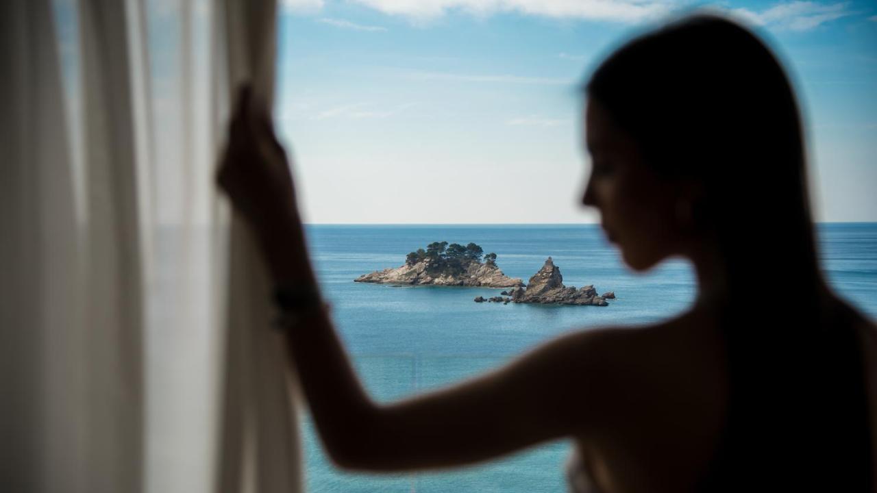 Hotel Ami Budva Petrovac Extérieur photo