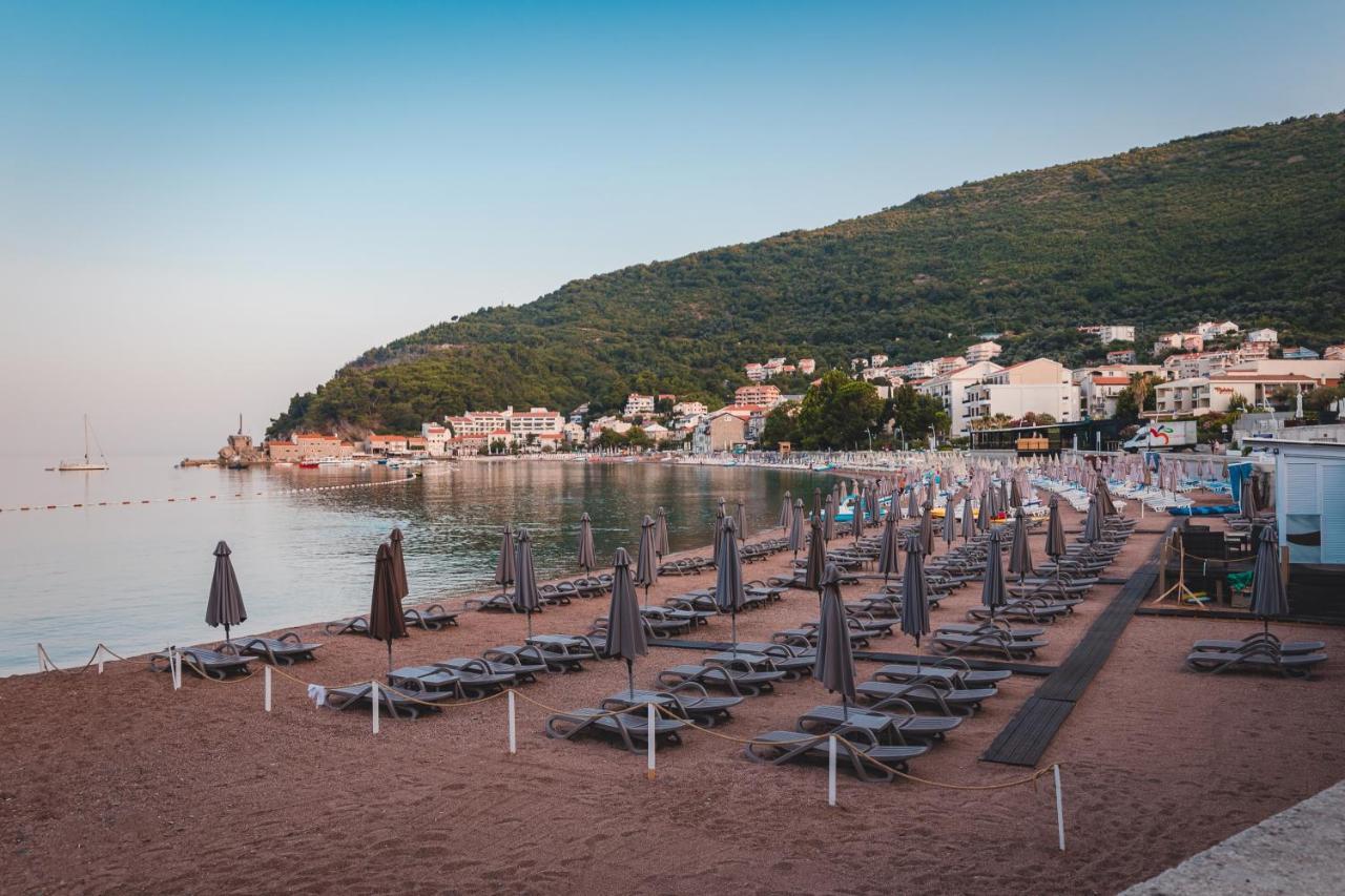 Hotel Ami Budva Petrovac Extérieur photo